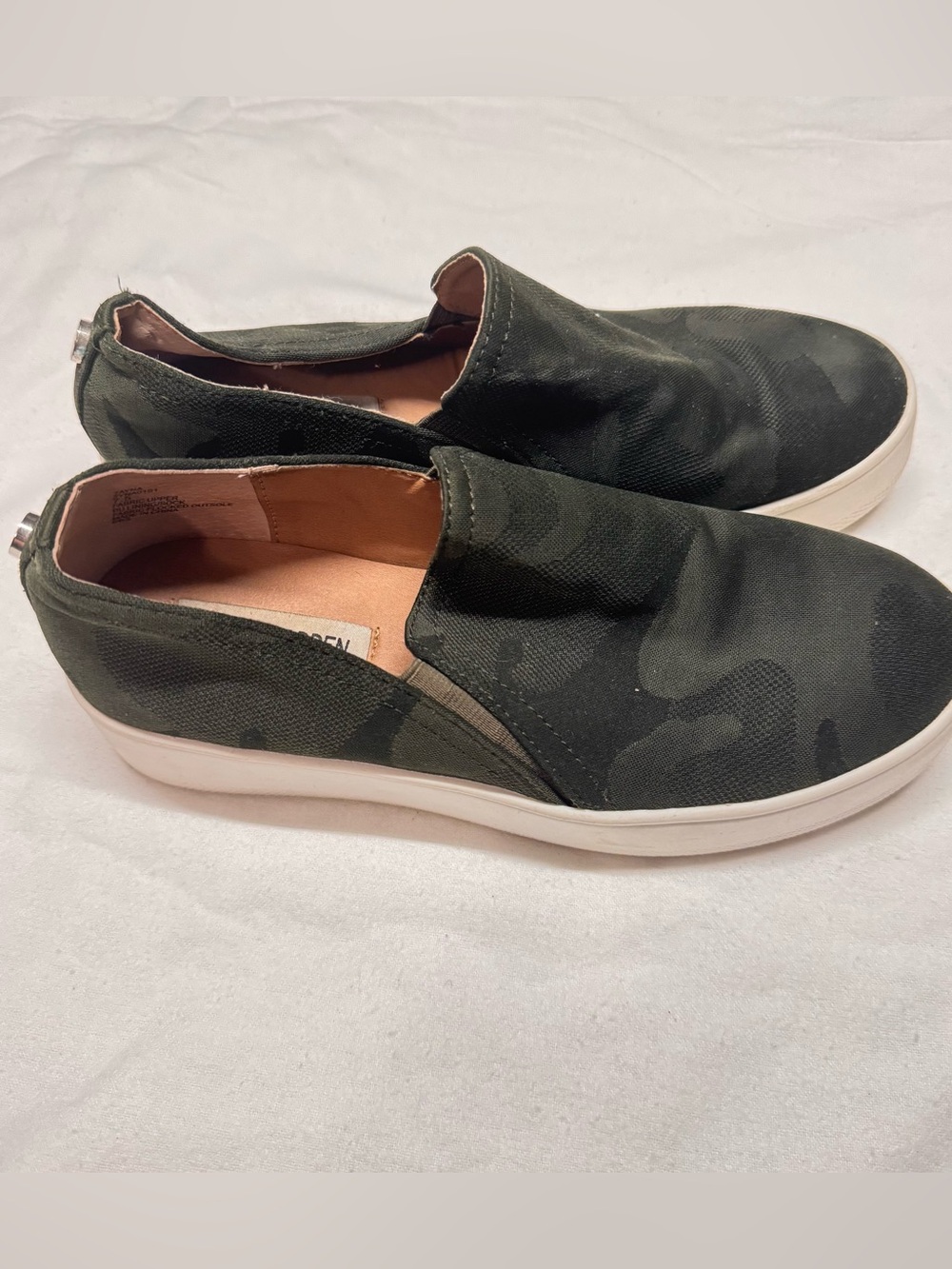 Steve Madden Slip-On Casual Sneakers in Green Camo